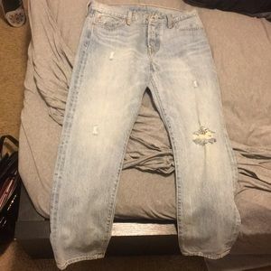 brand new Levi MOM jeans